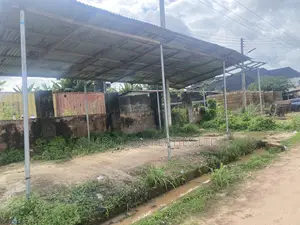Nice Plot of Land Measuring 85ft by 150ft Along Irhirhi-Obazagbon