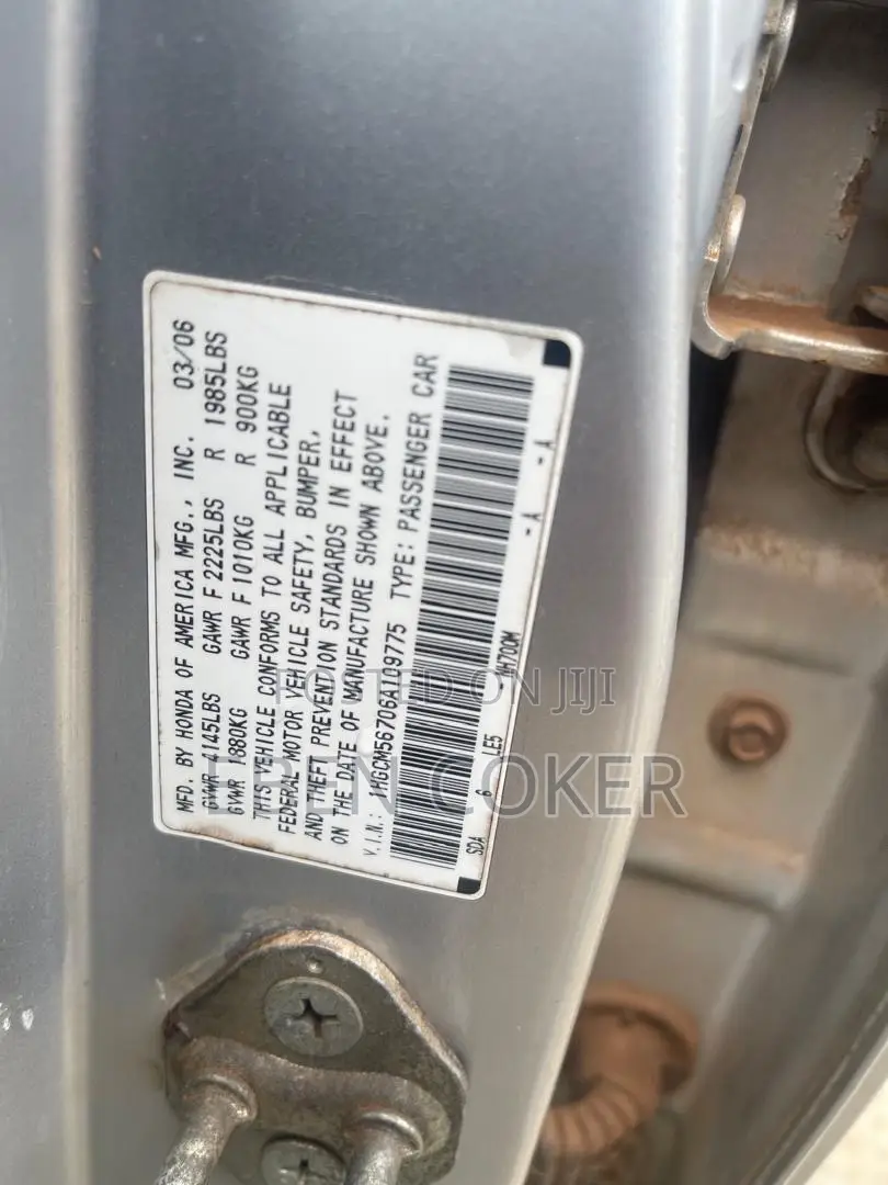 Honda Accord 2006 Silver