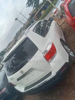 Toyota Highlander 2011 White