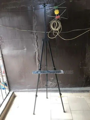 Easel Stand
