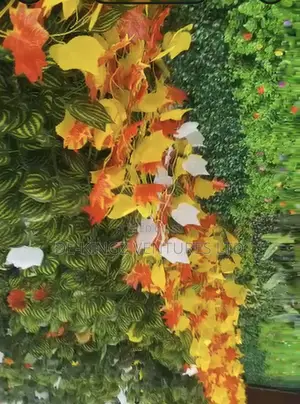 Dropping Flower Garlands Creeping Flowers