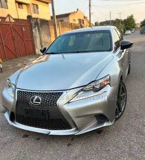 Lexus IS 300 AWD 2016 Gray