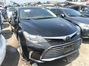 Toyota Avalon 2016 Black