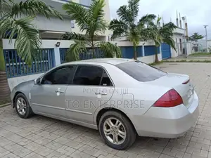 Honda Accord 2008 Silver