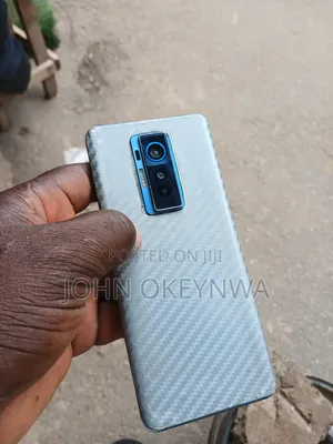 Tecno Phantom X 256 GB Blue