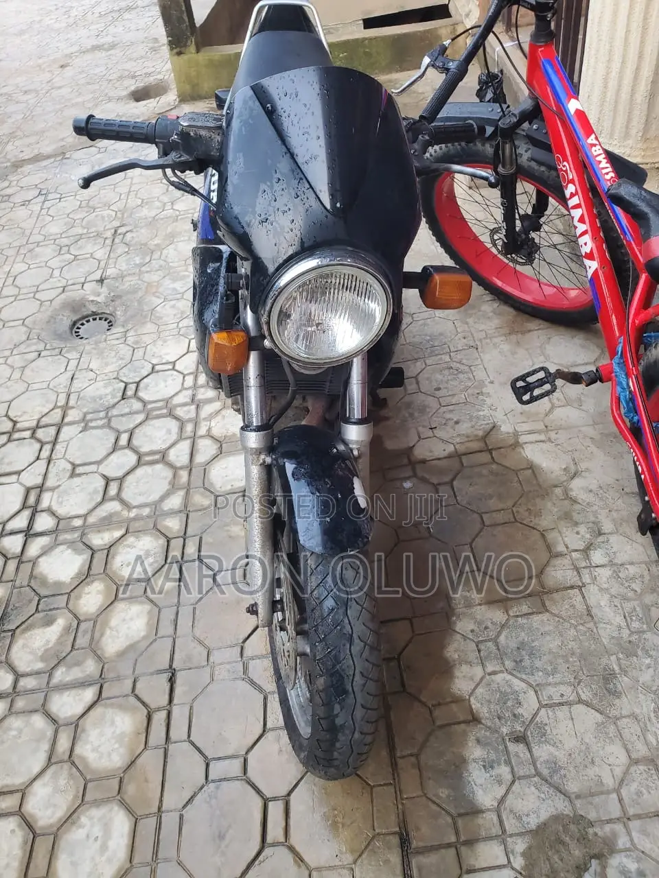 Honda CB 2002 Black