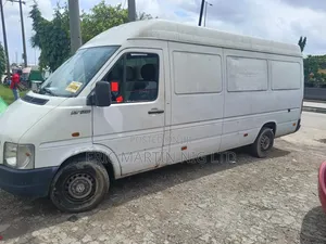 Volkswagen LT 2009 White