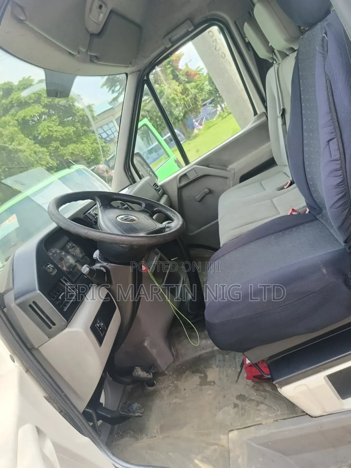 Volkswagen LT 2009 White