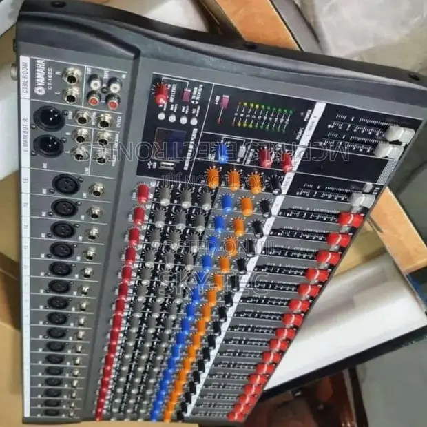 Yamaha 16channels Console Mixer Equalizer Led Scream,AC Adaptor