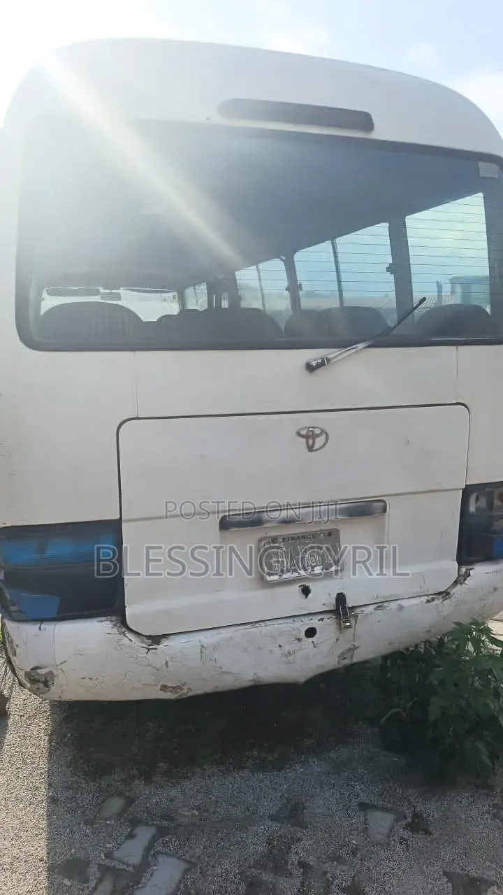 Toyota Coaster 2010 White