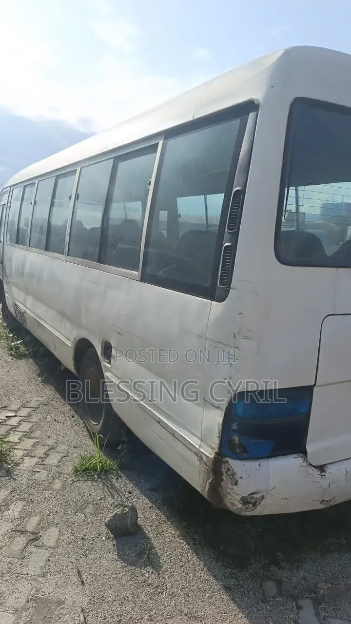 Toyota Coaster 2010 White