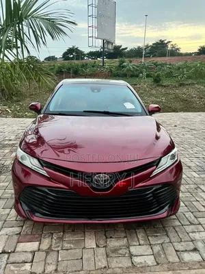 Toyota Camry 2019 Red
