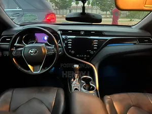 Toyota Camry 2019 Red