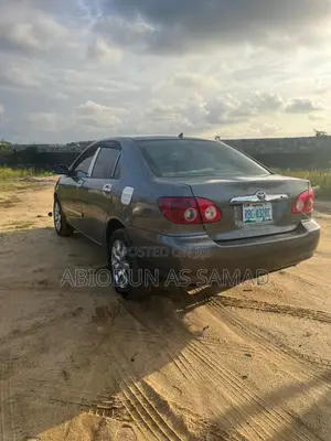 Toyota Corolla 1.6 VVT-i 2006 Gray