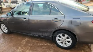 Toyota Camry 2011 Gray