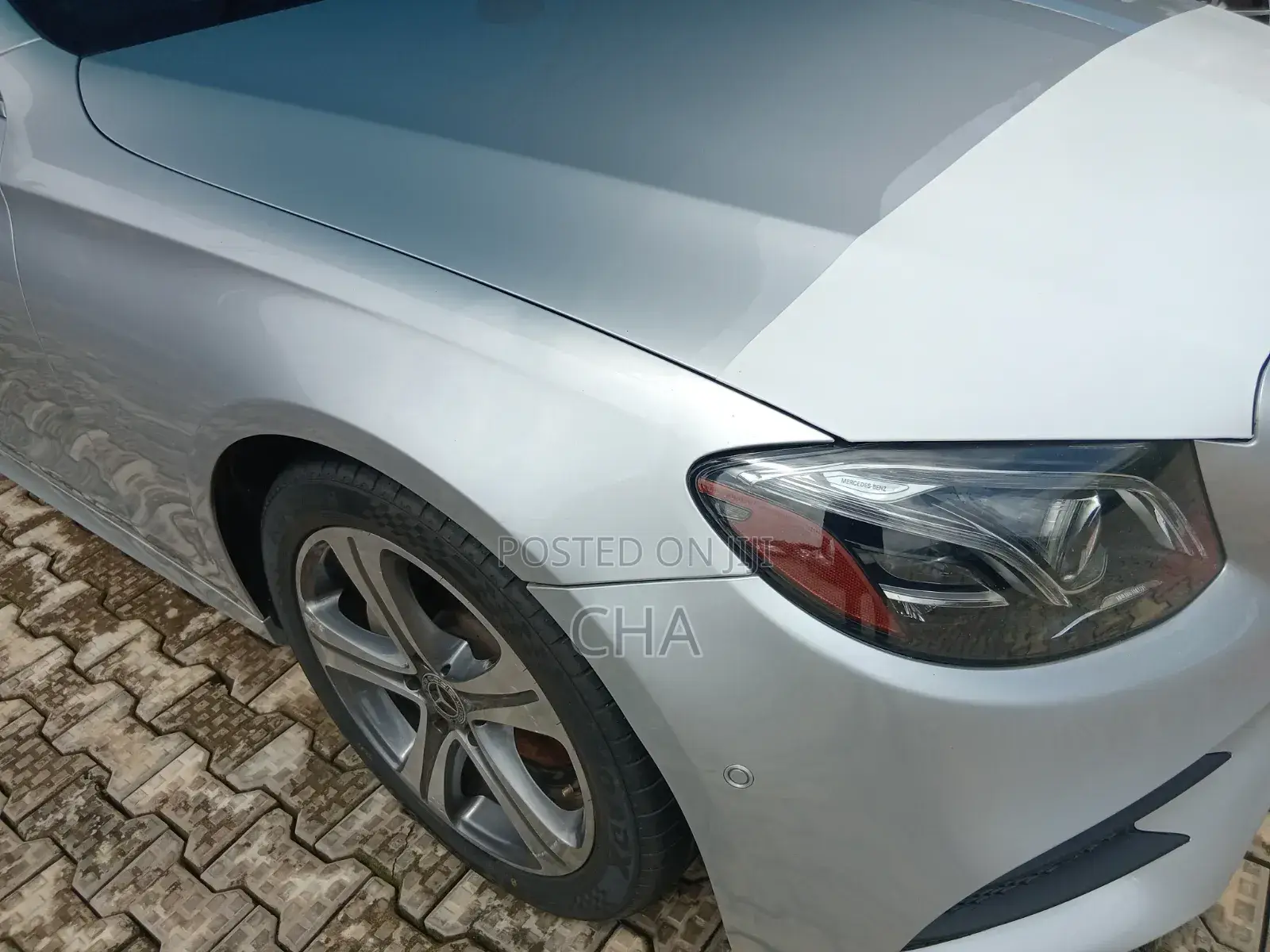Mercedes-Benz E300 2018 Silver