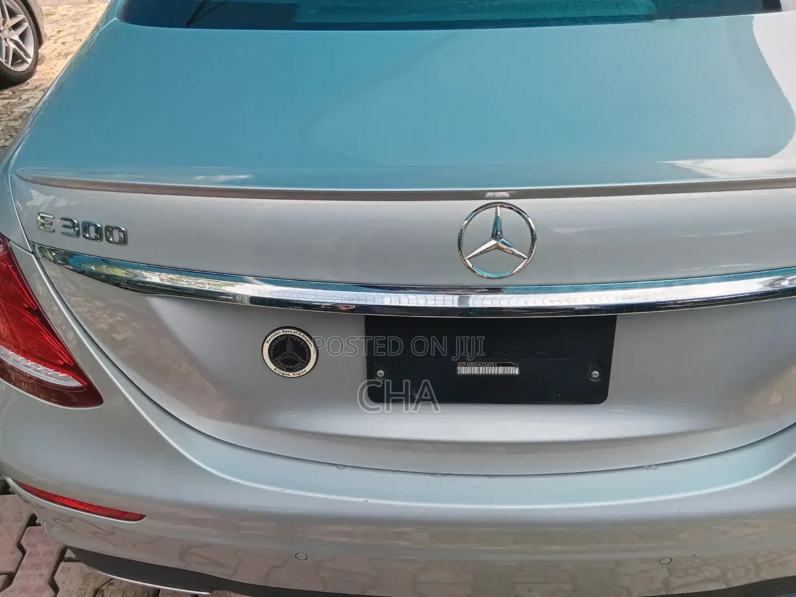 Mercedes-Benz E300 2018 Silver