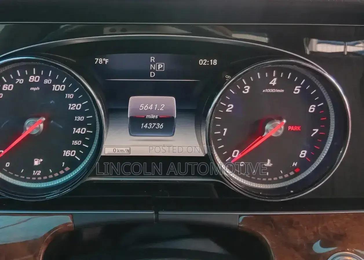 Mercedes-Benz E300 2018 Silver