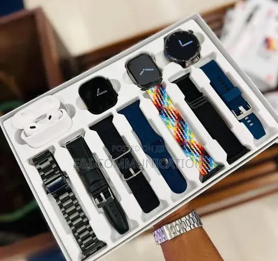 I90 Smartwatch 4 in 1