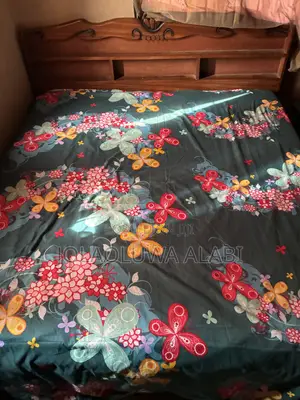 Mattress With Bedframe