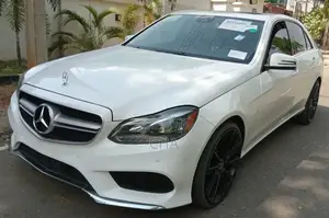 Mercedes-Benz E350 Base 4Matic Sedan AWD (3.5L 6cyl 7A) 2015 White