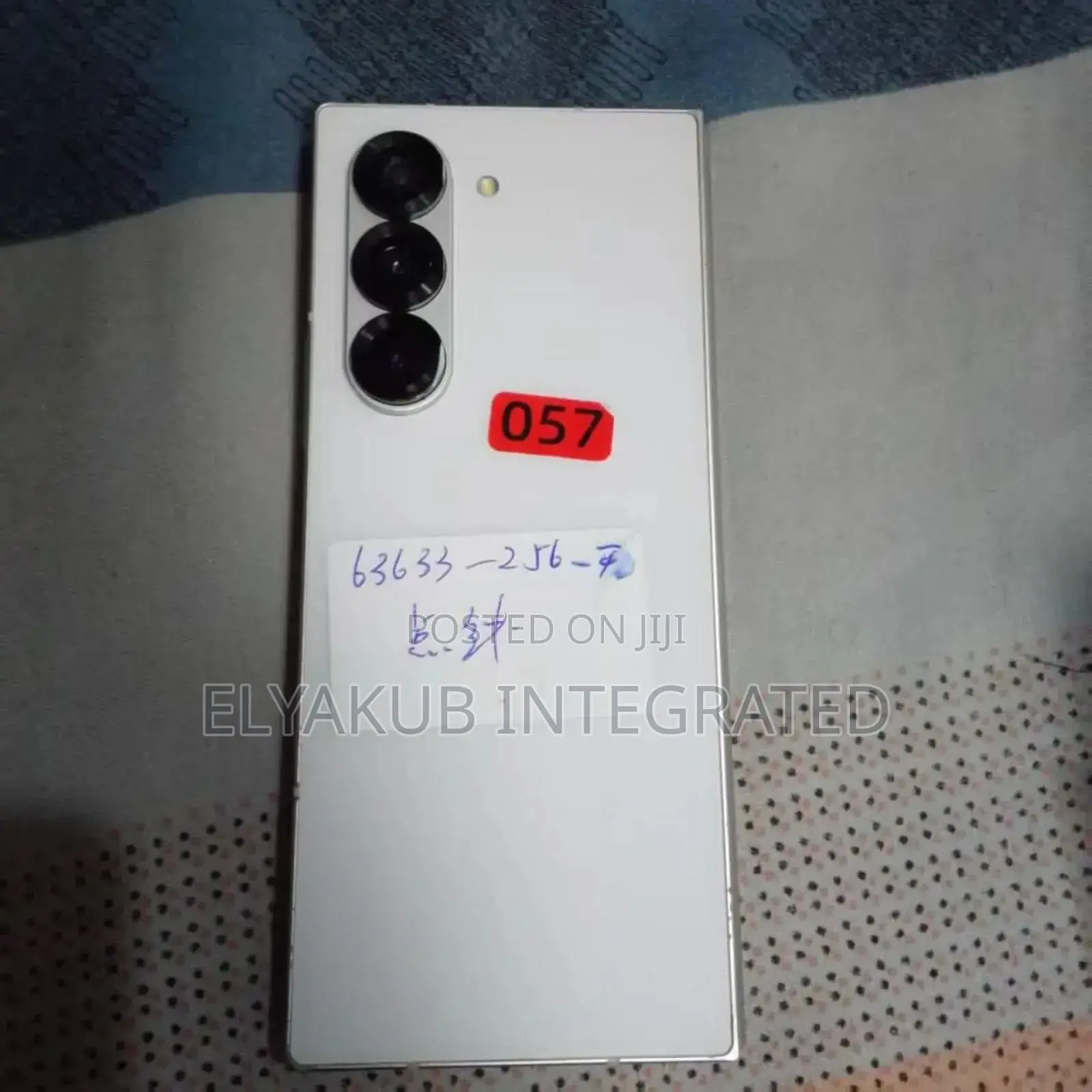 Samsung Galaxy Fold 512 GB Silver