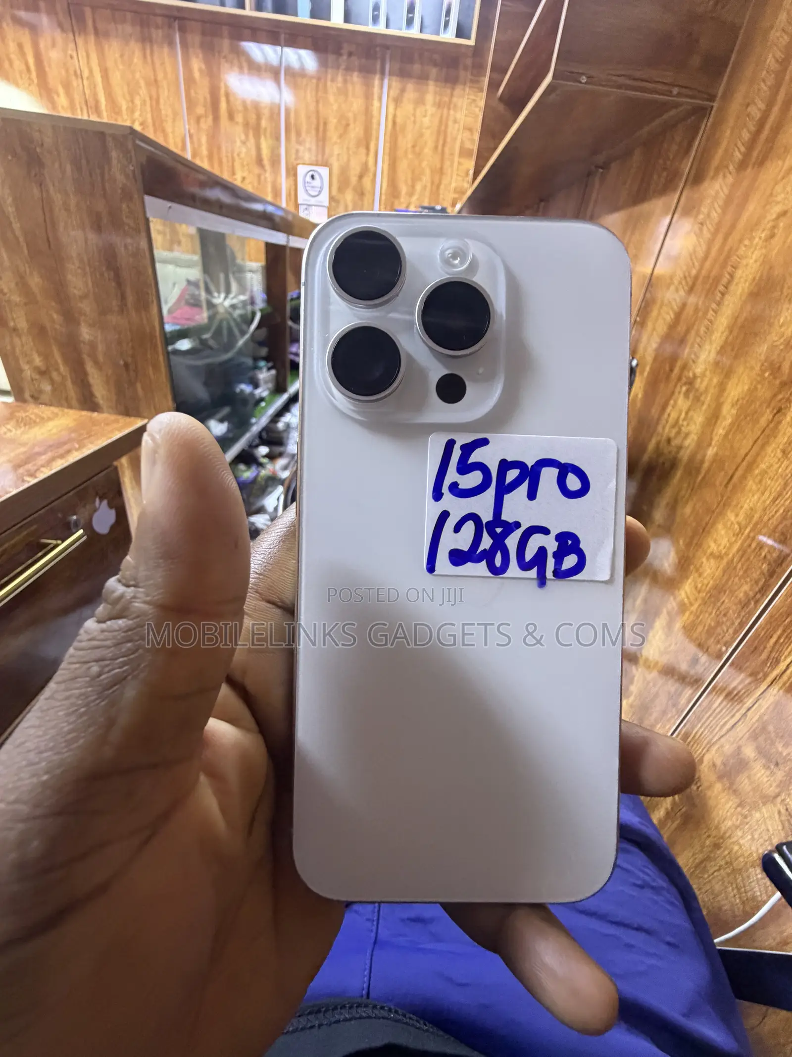 Apple iPhone 15 Pro 128 GB White