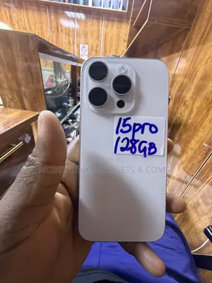 Apple iPhone 15 Pro 128 GB White