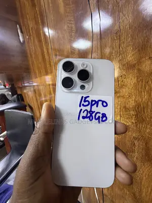 Apple iPhone 15 Pro 128 GB White