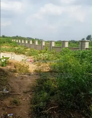Land at Lekki