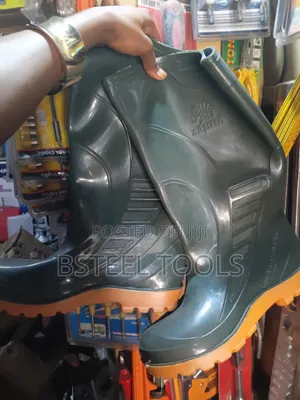 Durable Rubber Boots – Industrial & Outdoor Use