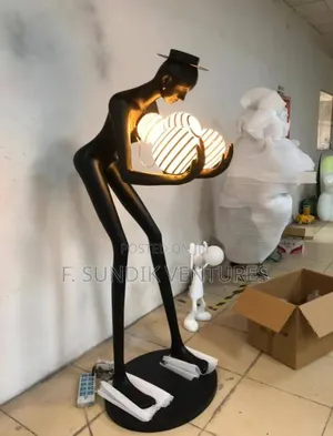 170cm Sculpture Human Floor Lamp