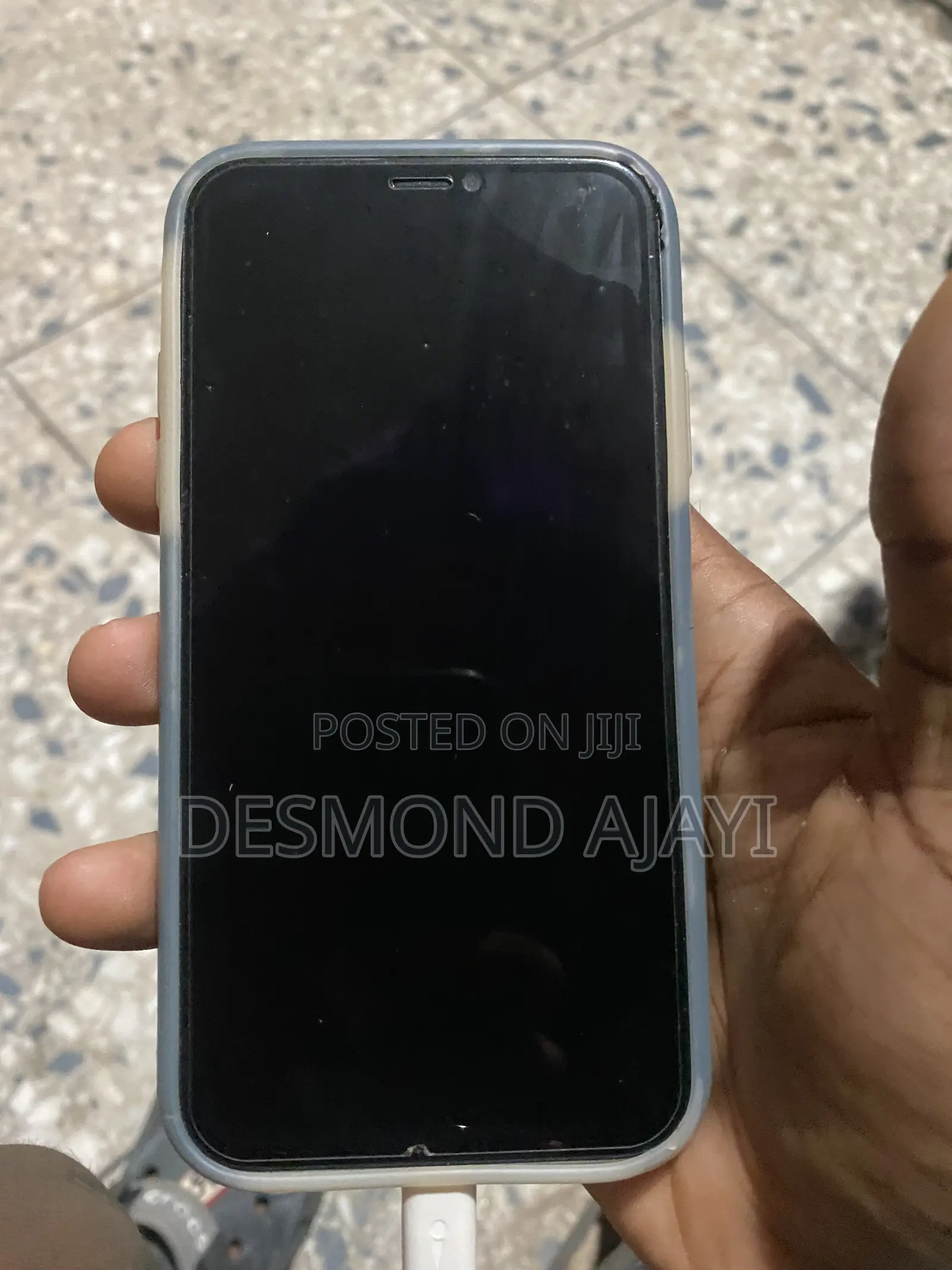 Apple iPhone XR 64 GB White