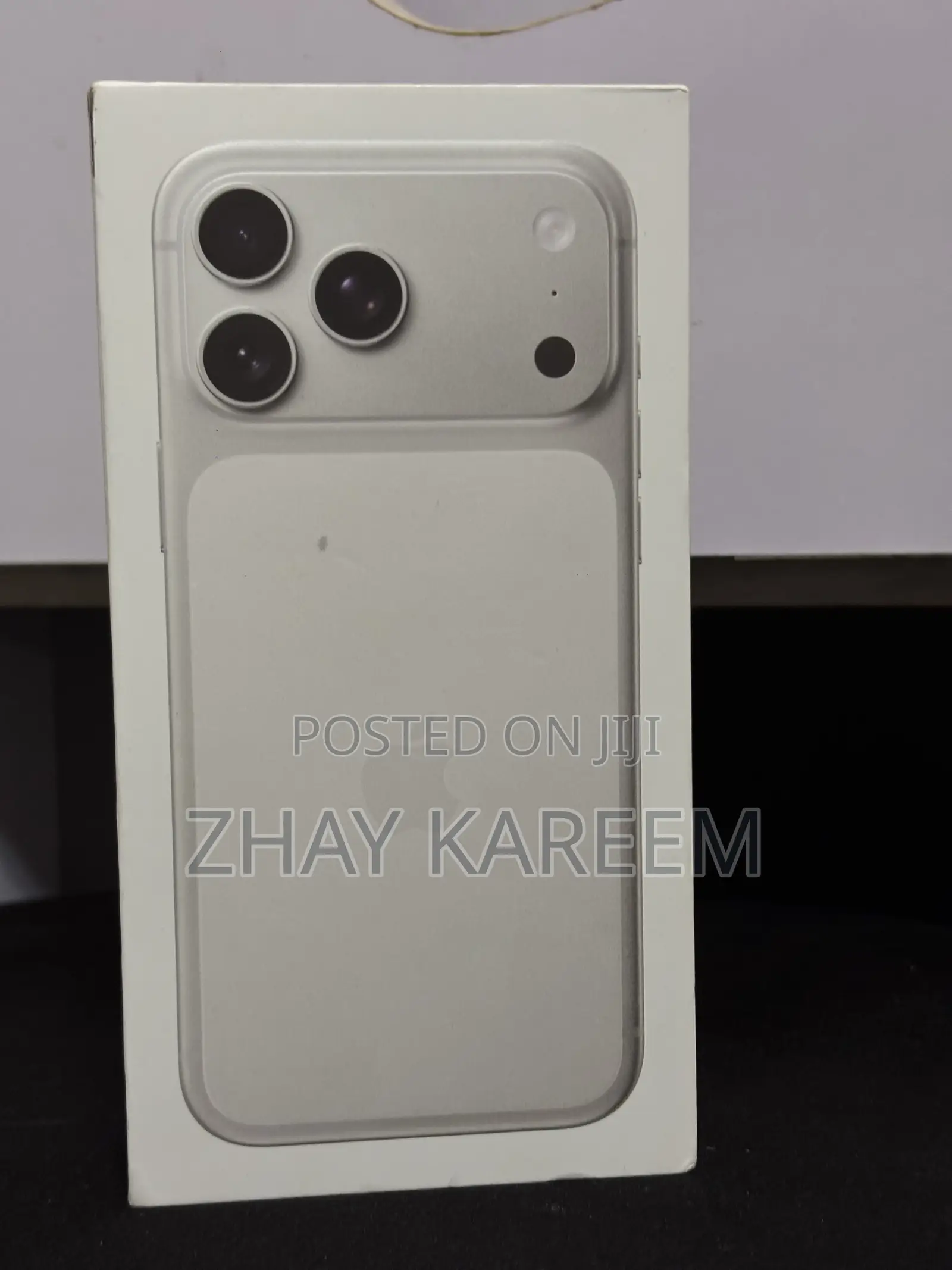 New Apple iPhone 17 Pro Max 256 GB Silver