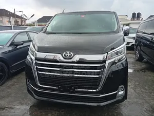 Toyota Granvia 2021 Black