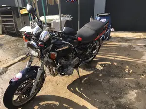 Kawasaki 2000 Black