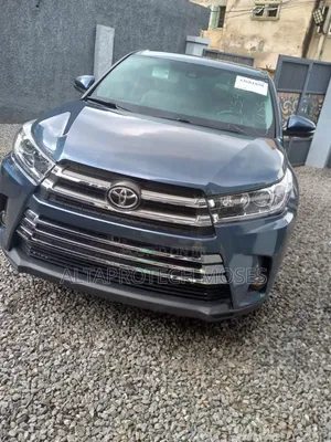 Toyota Highlander Limited 2019 Blue