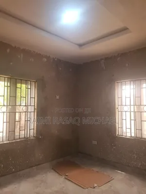 Furnished Mini Flat in Eputu London, Awoyaya for rent