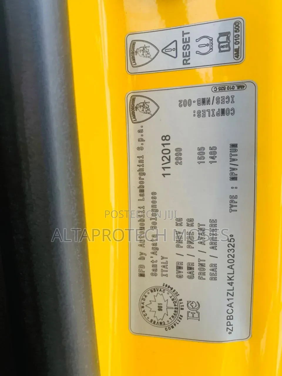 Lamborghini Urus Base 2019 Yellow