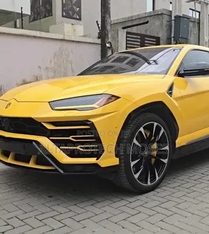 Lamborghini Urus Base 2019 Yellow