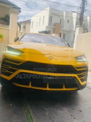 Lamborghini Urus Base 2019 Yellow