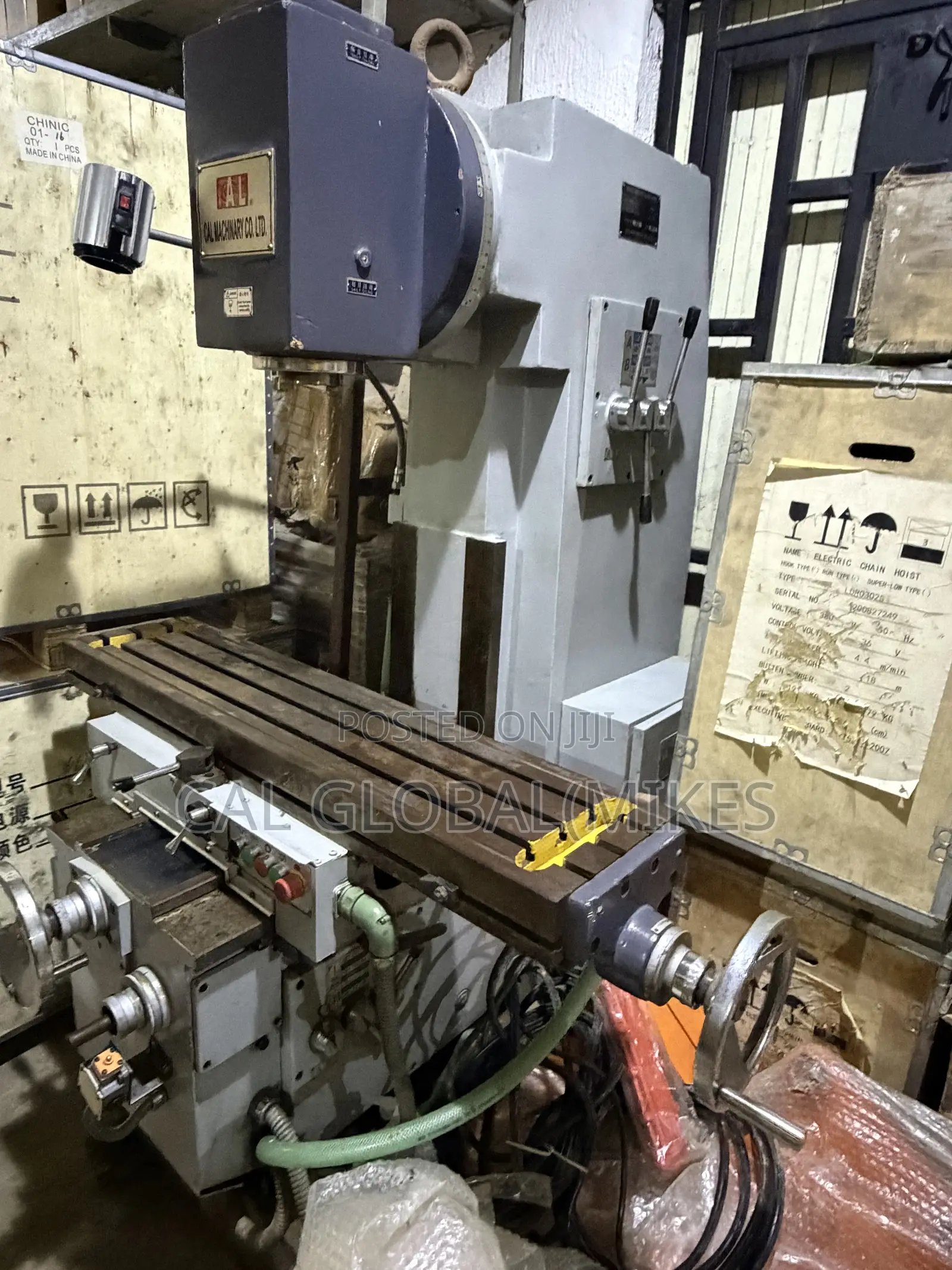 Vertical Knee-Type Willing Machine
