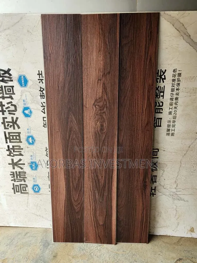 Laminated Wooden Floor Water Resistance