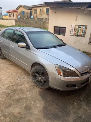 Honda Accord 2003 Silver