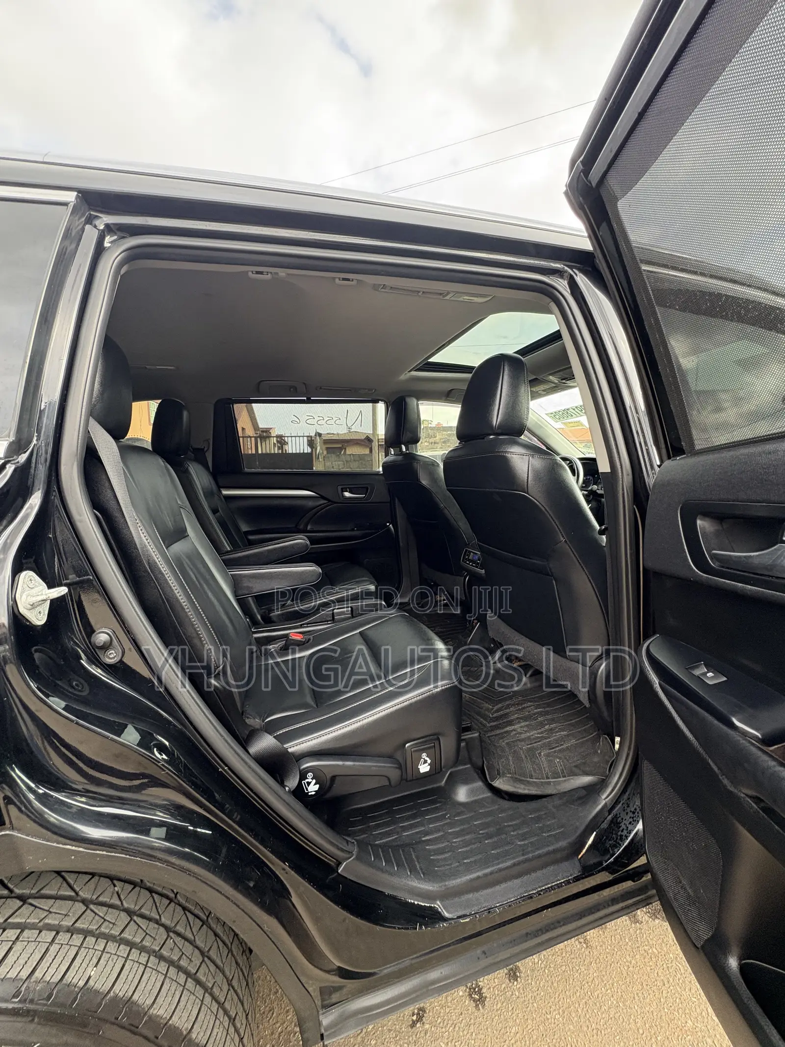 Toyota Highlander XLE 2019 Black