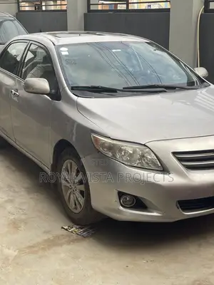 Toyota Corolla 2010 Silver