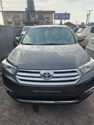 Toyota Highlander 2012 Gray
