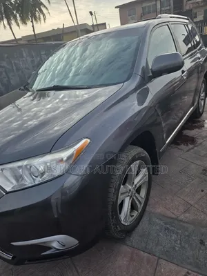 Toyota Highlander 2012 Gray