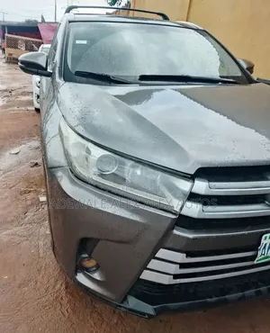 Toyota Highlander 2015 Gray