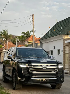Toyota Land Cruiser 2022 Black